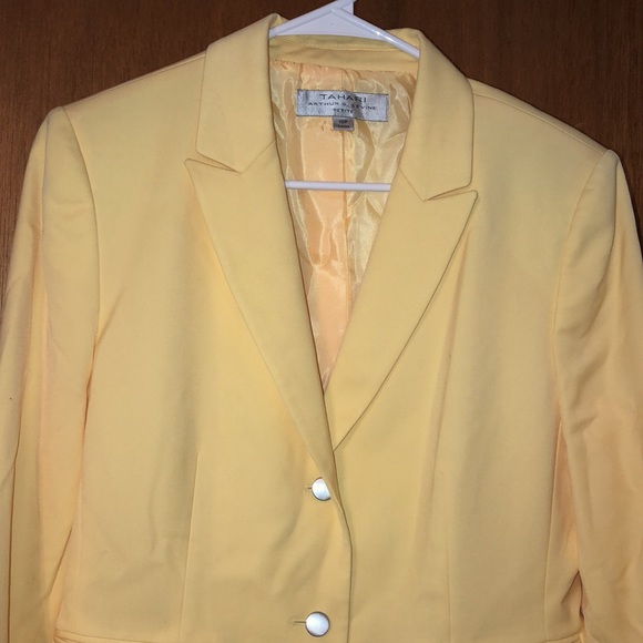 Jacket - Picture 2 of 4